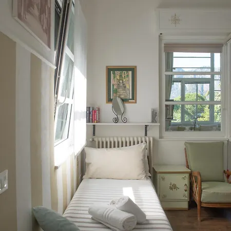 Apartment Vintage