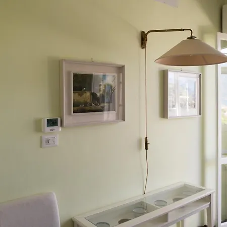 Vintage Apartment *